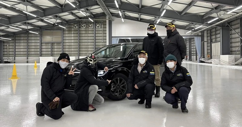 スタッドレスタイヤとテストコース